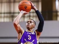 窗口期意大利杯传出新动向；西汉姆状态回暖；管理层表态——压力陡增；训练强度明显提升的简单介绍-爱游戏首页入口